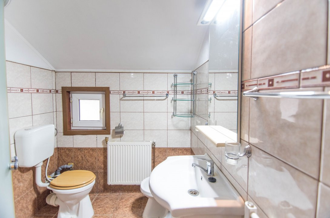 Proprietate deosebita cu vedere panoramica la 10 km de Mioveni. Comision 0%