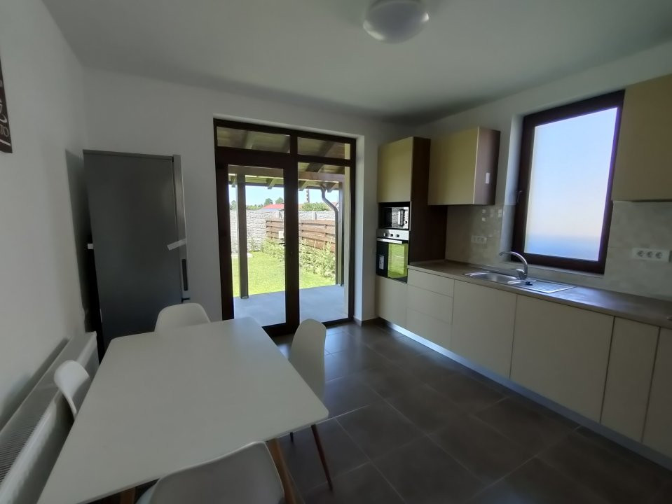 0% Comision- De Inchiriat- Casa moderna Stefanesti-Lidl la 5 min Pitesti!