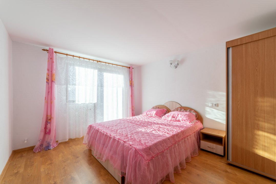 Casă de familie într-o zonă de deal cu peisaje superbe