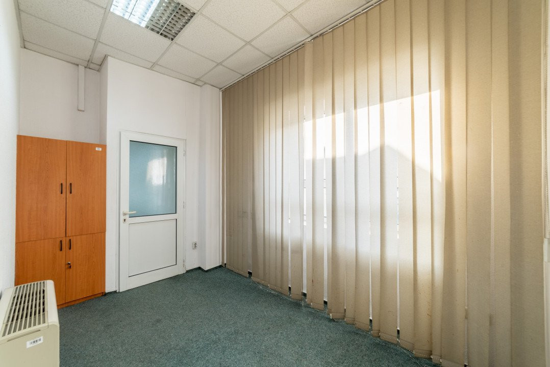 Spatiu multifunctional Bd. N. Bălcescu