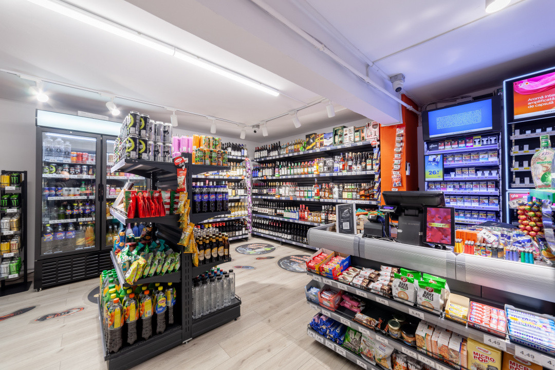 Spațiu Comercial Stradal - Open Space - Trafic Intens - Vizibilitate Mare