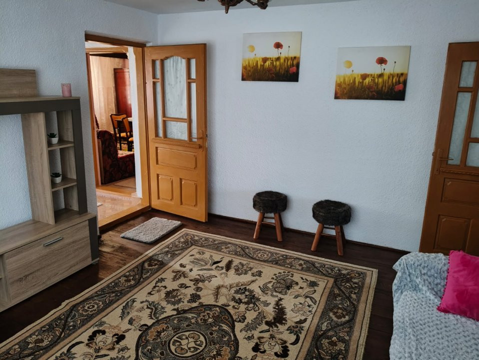 Ofertă! Casă + teren de vânzare la Șomanești, județul Gorj