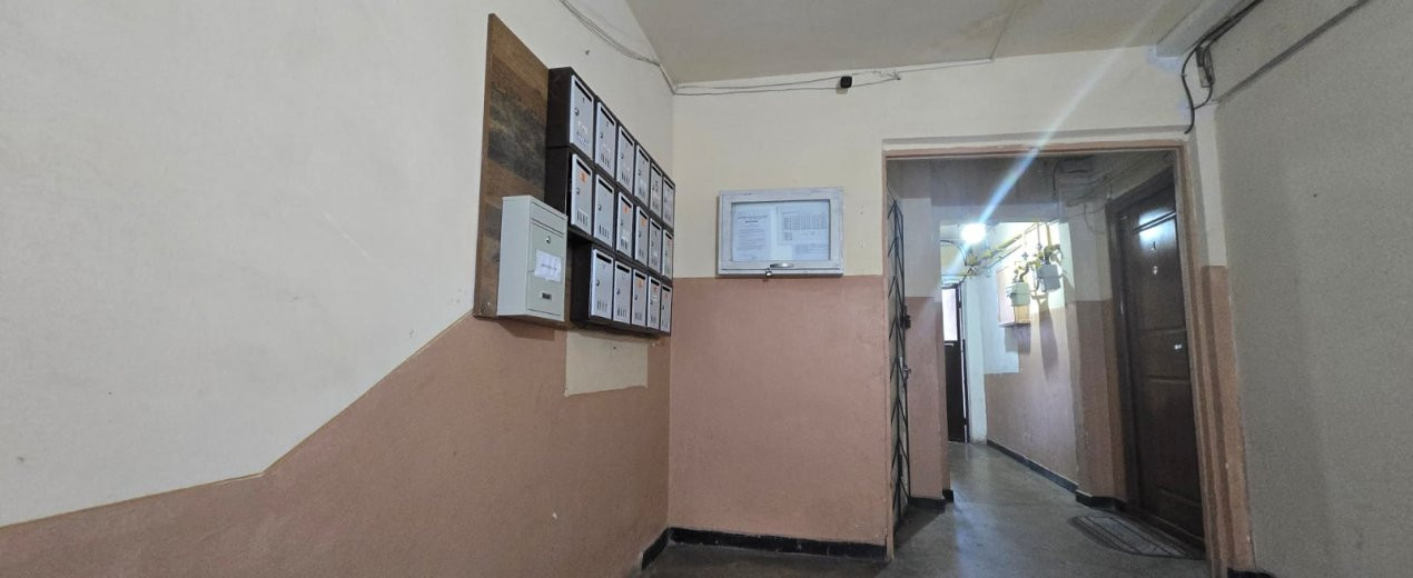Apartament 4 camere etaj 3