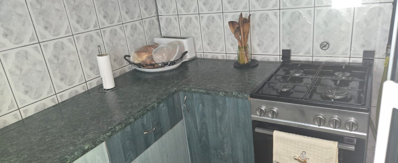 Apartament 4 camere etaj 3