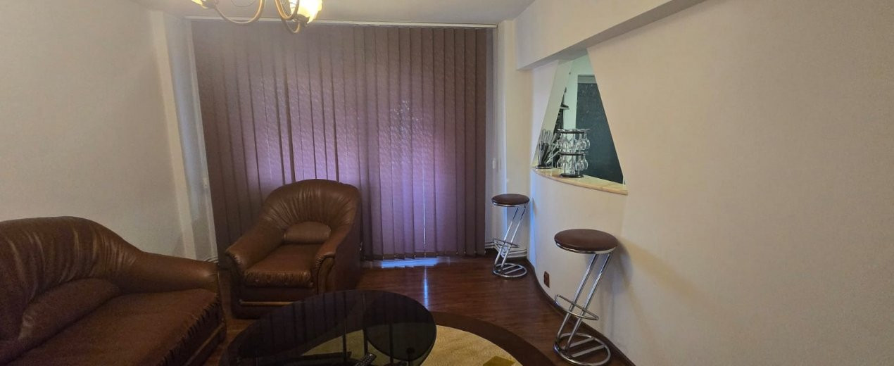 Apartament 4 camere etaj 3