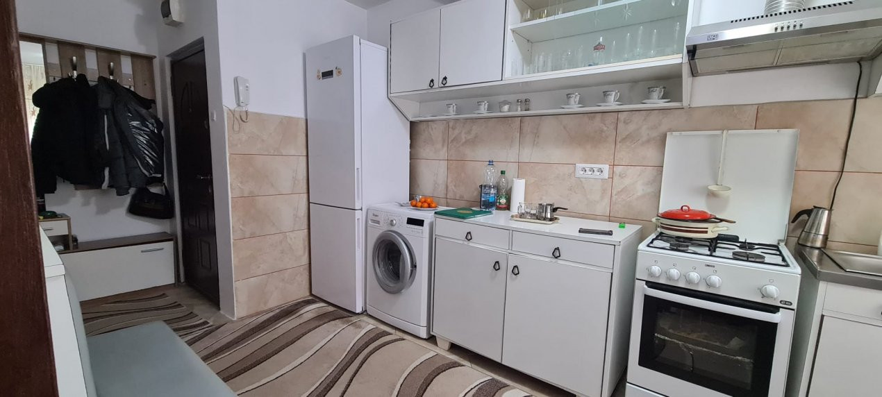 De vânzare Apartament 3 camere Mircești