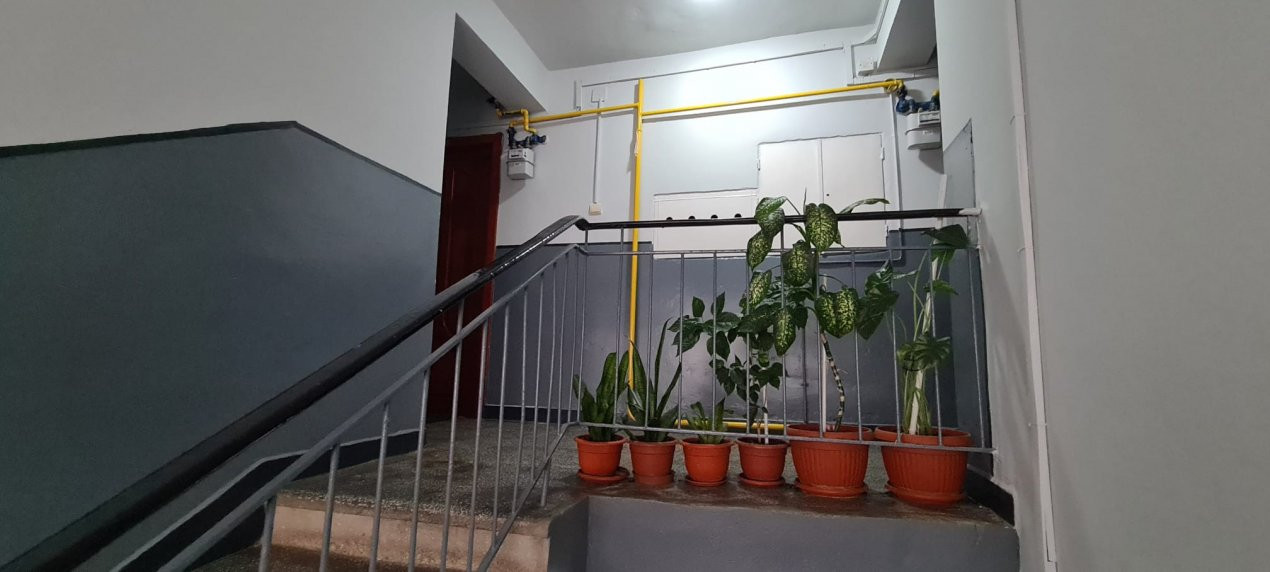 De vânzare Apartament 3 camere Mircești