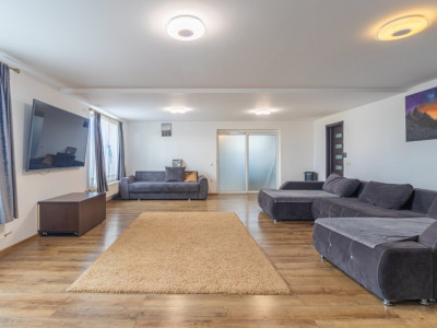 Casa 5 camere Domnesti-Teghes