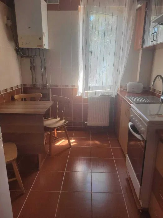 Apartament 2 Camere etaj 1, Renovat, Zona Debarcader