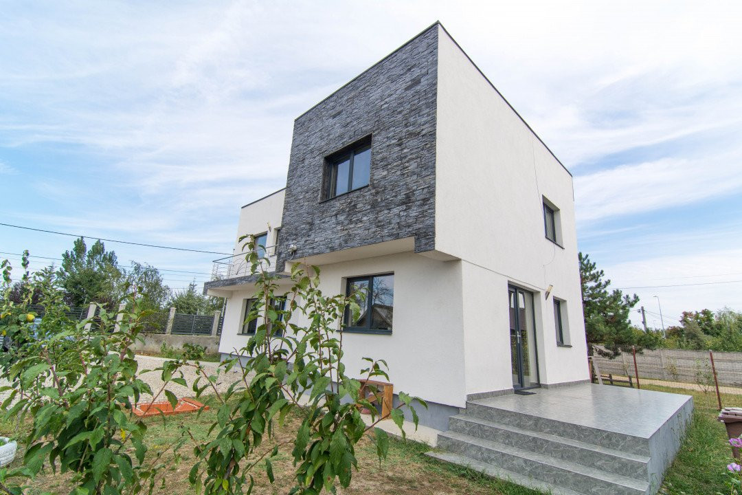 Vila deosebita 4 camere in Mioveni - Comision 0%