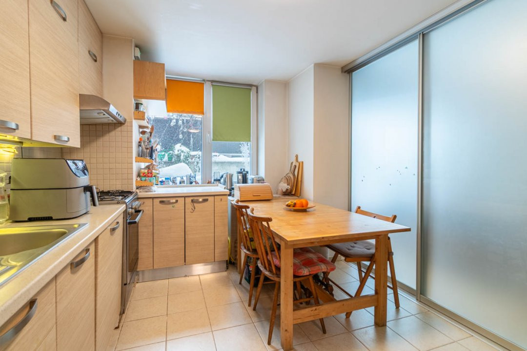 Penthouse Rose Garden cu 4 anotimpuri, 3 camere 