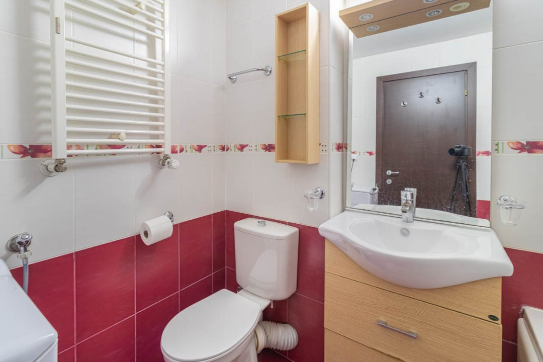 Penthouse Rose Garden cu 4 anotimpuri, 3 camere 