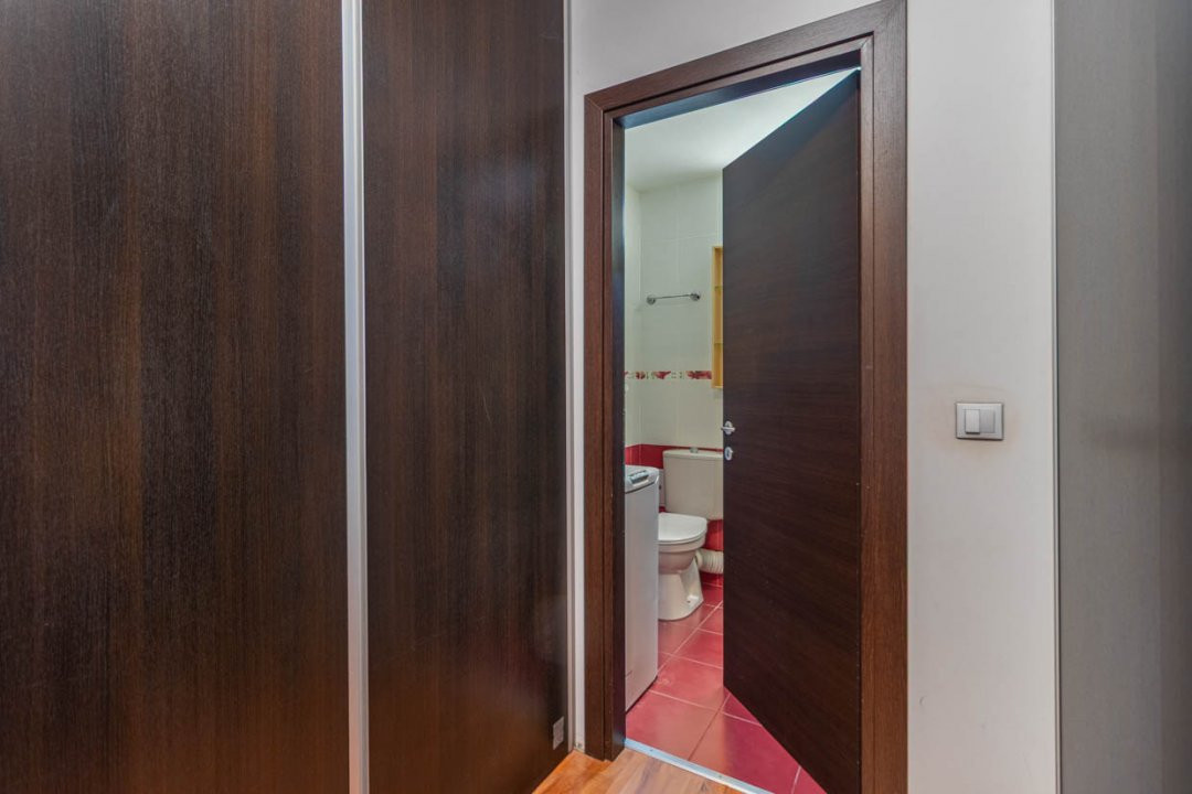 Penthouse Rose Garden cu 4 anotimpuri, 3 camere 
