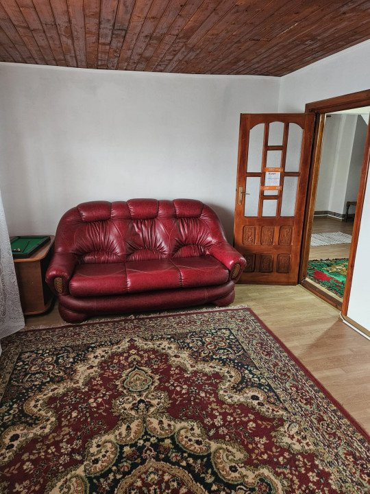 Casa 5 camere Oras Costesti!!