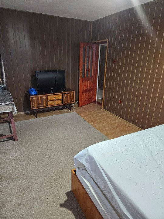 Casa 5 camere Oras Costesti!!