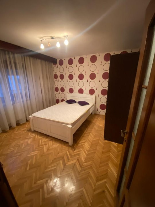 Apartament 3 camere central