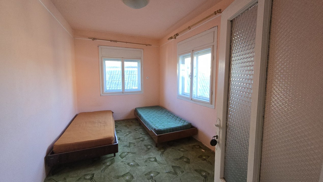 De Vânzare Casa/Oportunitate Comercială
