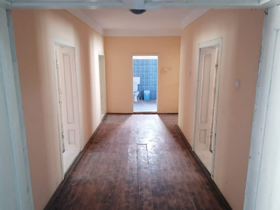 De Vânzare Casa/Oportunitate Comercială