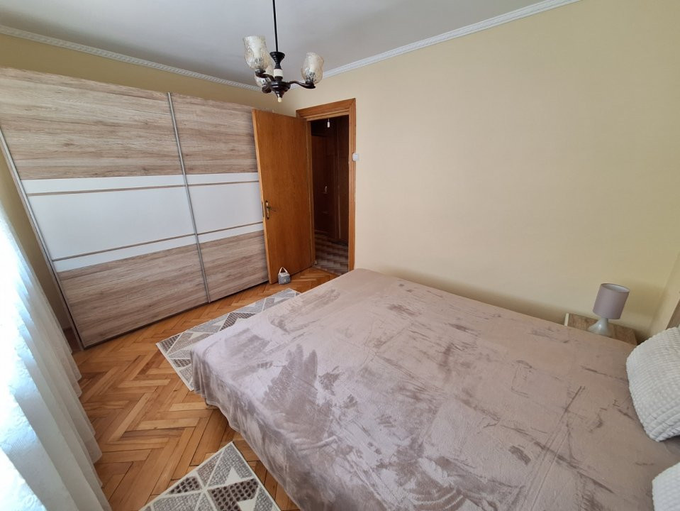 Apartament 4 camere Exercitiu, Etaj 2, mobilat-utilat, centrala termica