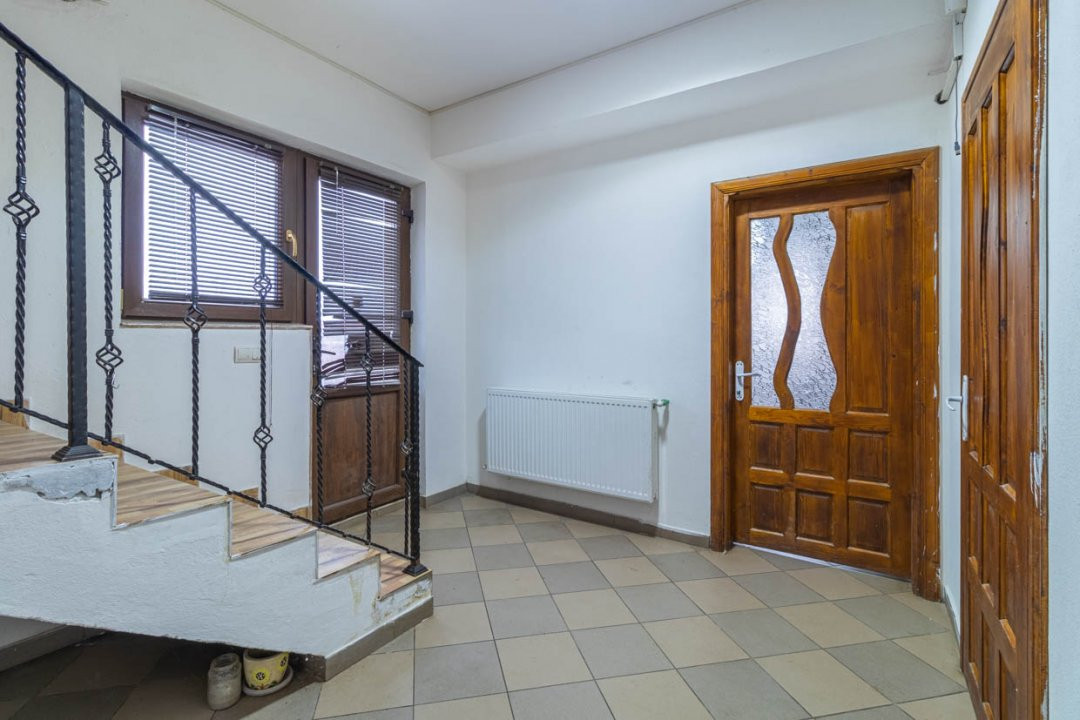 Spațiu Comercial de Închiriat – Vizibilitate Maximă!