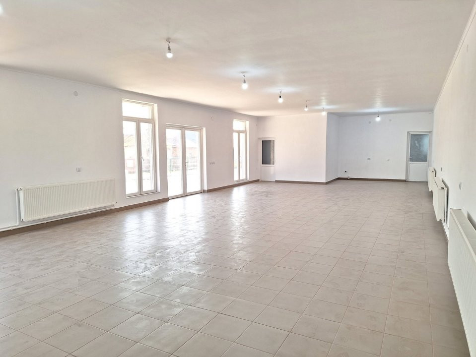 0% Comision-Spatiu multifunctional Calinesti cu deschidere la DN7
