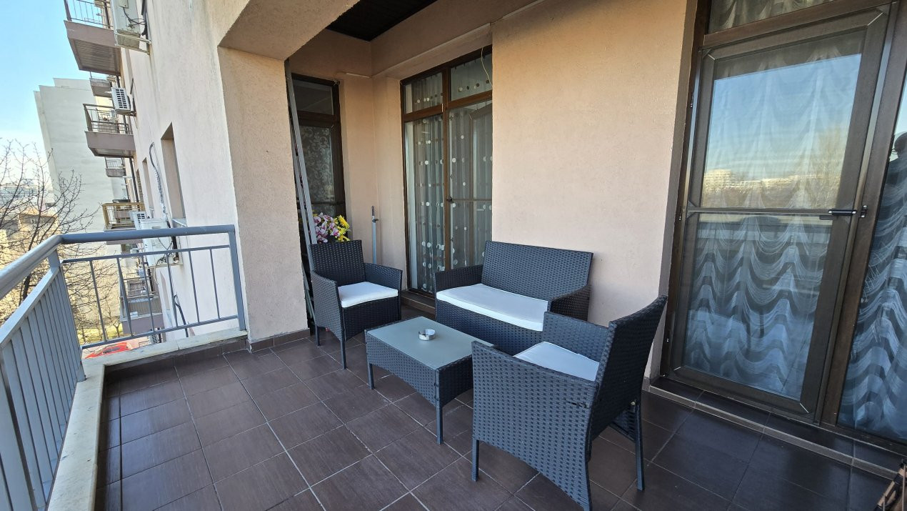 Apartament spatios de 4 camere.