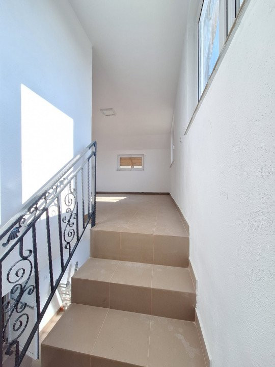 Spatiu multifunctional Calinesti cu deschidere la DN7