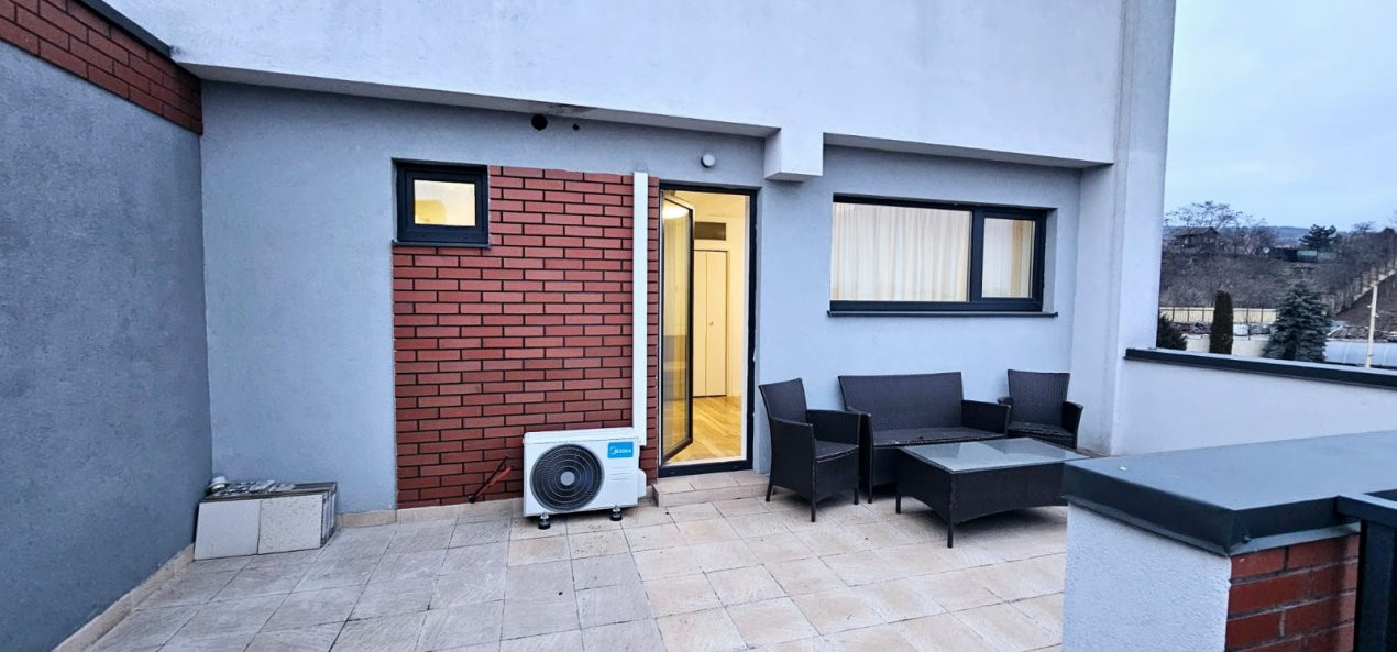 Duplex  modern,luminos-confort,spatiu si priveliste superba