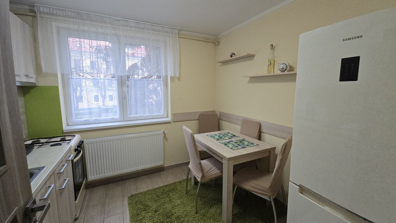 De Închiriat Apartament 2 Camere Central