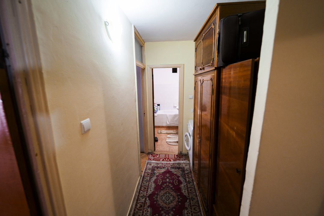 Apartament 3 camere decomandate McDonald‘s