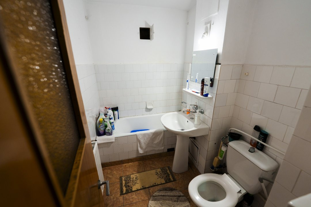 Apartament 3 camere decomandate McDonald‘s