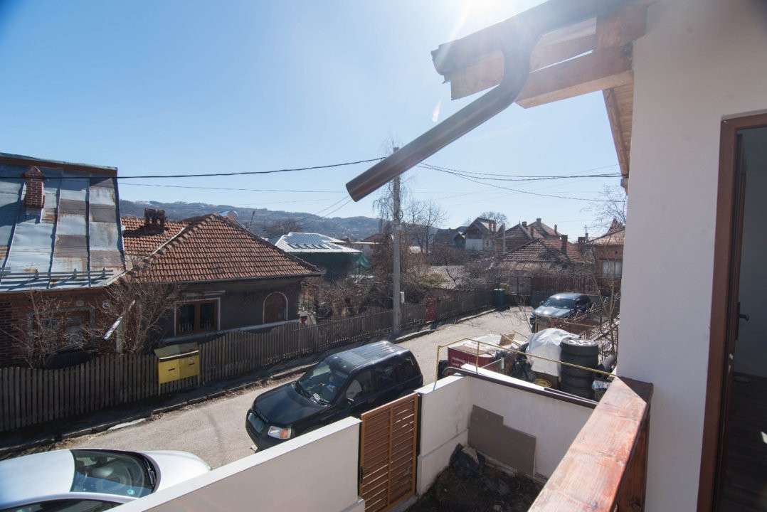 Casa de vanzare in Campulung - Zona centrala, langa Spitalul Municipal