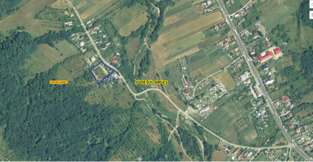 Teren com Draganu la 14 km de Auchan Gavana