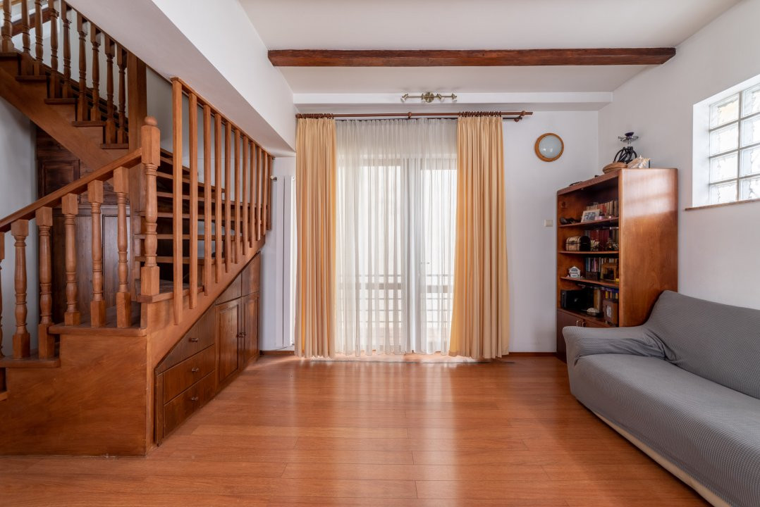 Casa P+3E+M cu spatiu comercial - ultracentral Pitesti