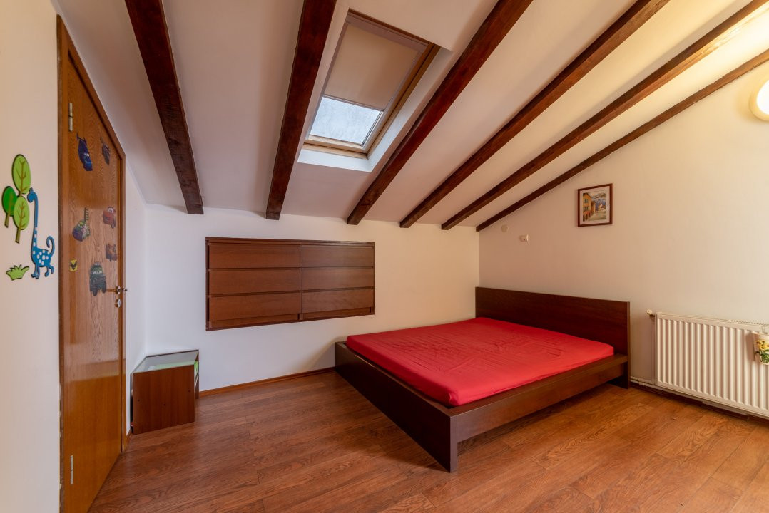 Casa P+3E+M cu spatiu comercial - ultracentral Pitesti