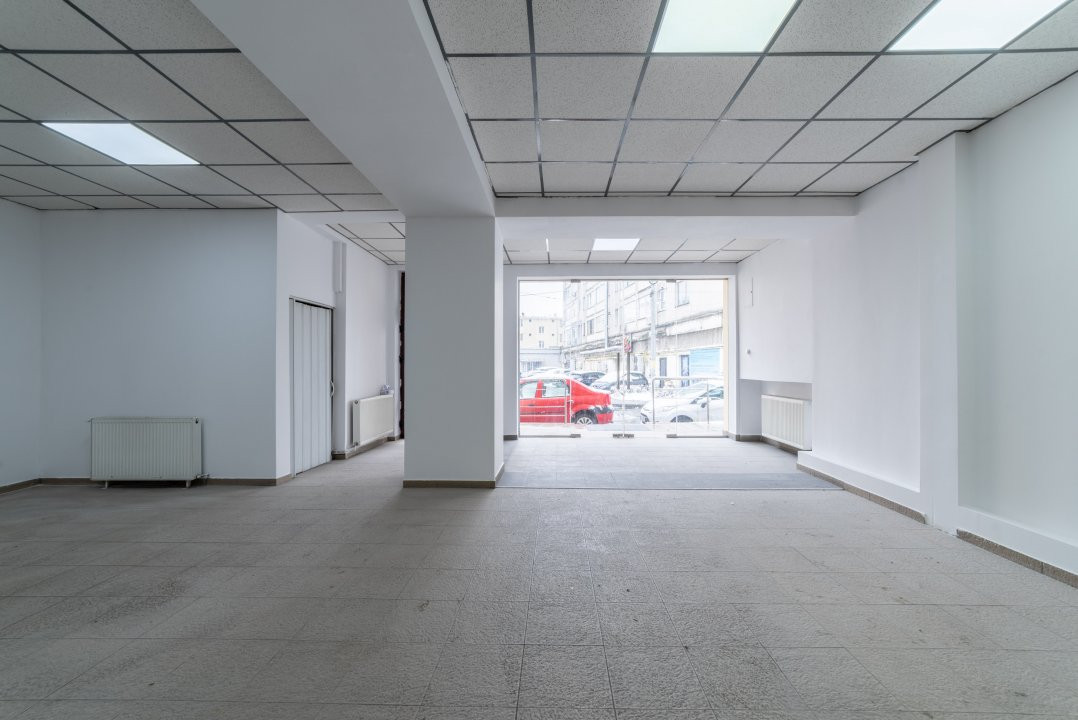 Casa P+3E+M cu spatiu comercial - ultracentral Pitesti