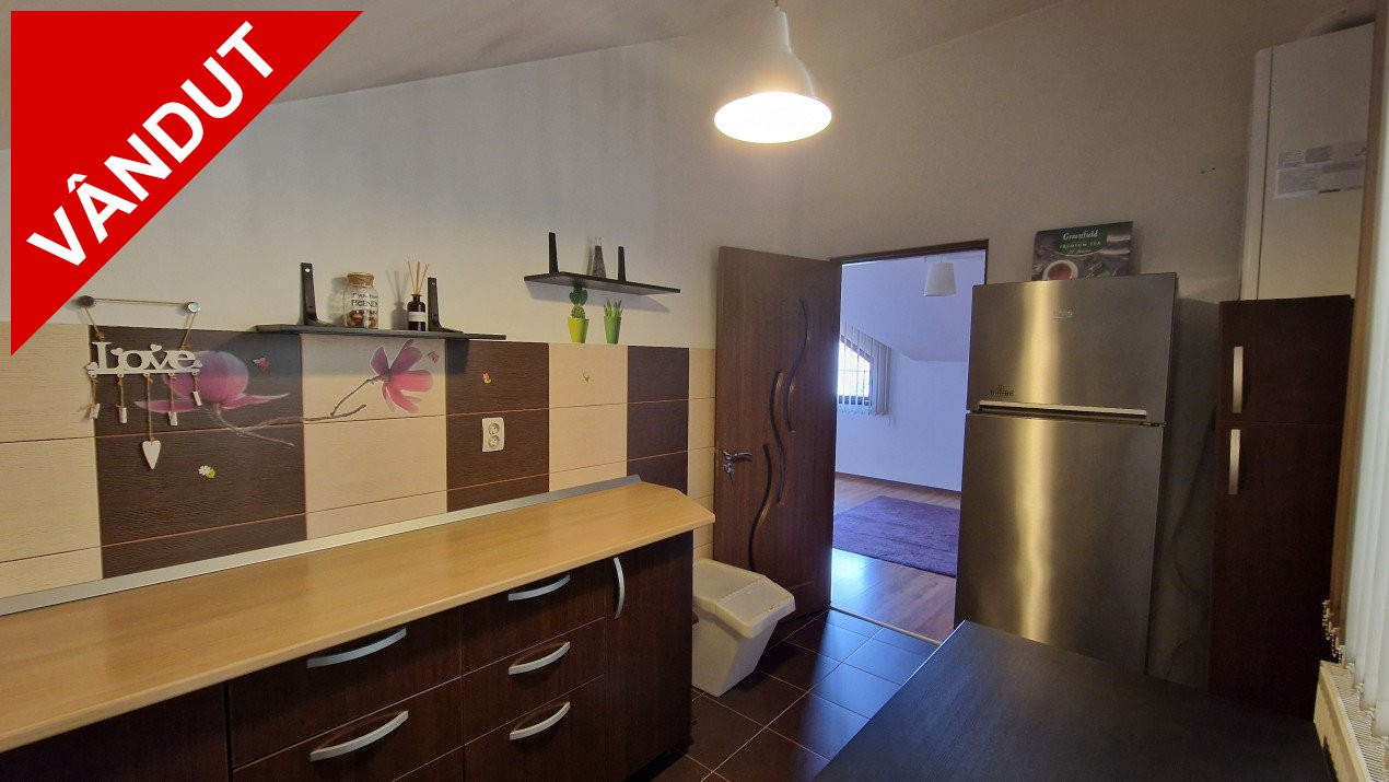 Apartament de 3 camere, gata de mutare! 