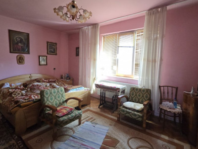 De vanzare casa spatioasa cu gradina zona Baritiu