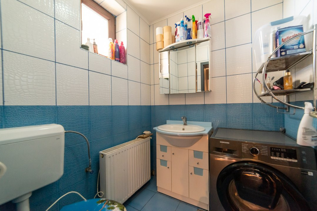0% Comision ! CASA  ARGESELU  parter +etaj !