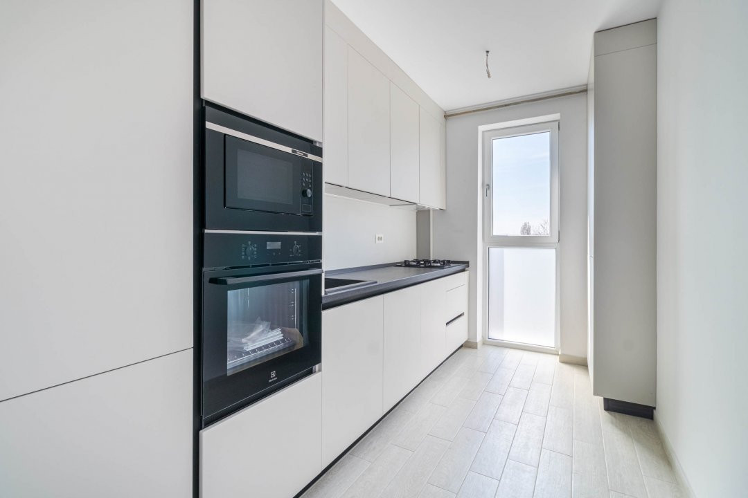 Apartament 3 camere Sisesti - vedere catre lac