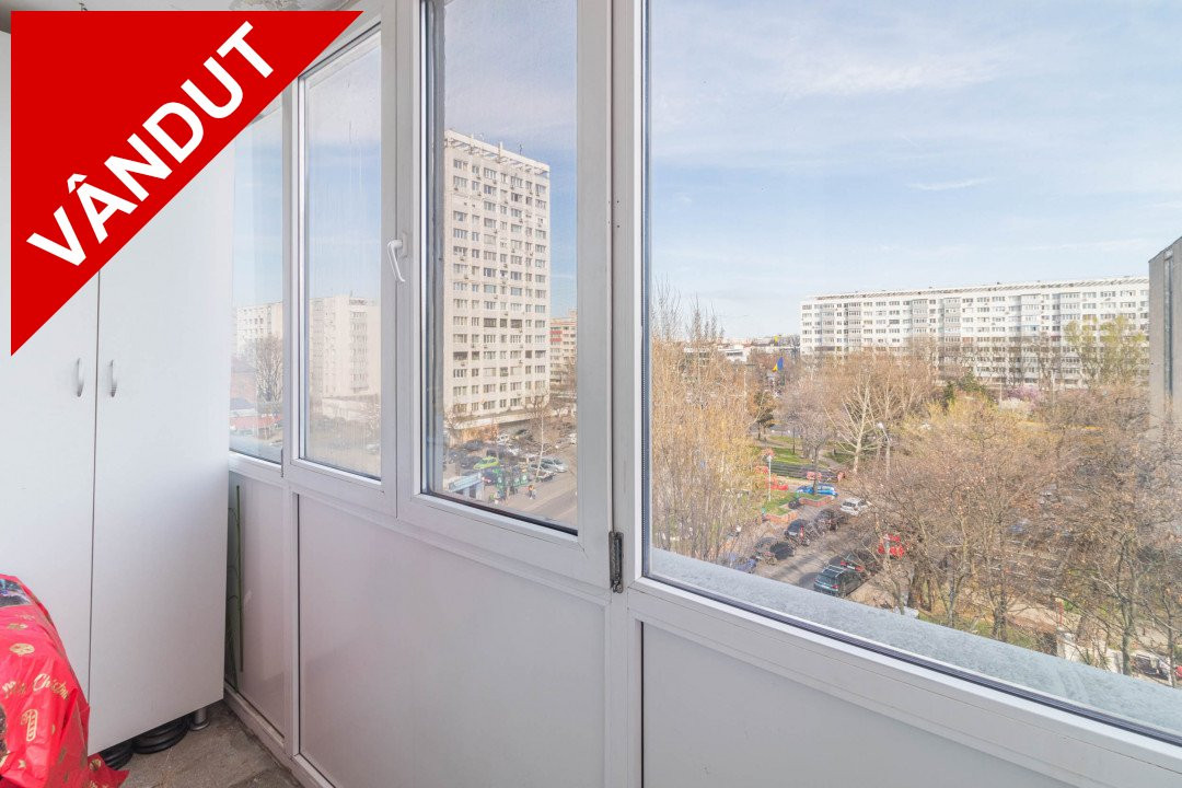 2 camere, etaj 5/7 pe Str. Toporasi cu loc de parcare