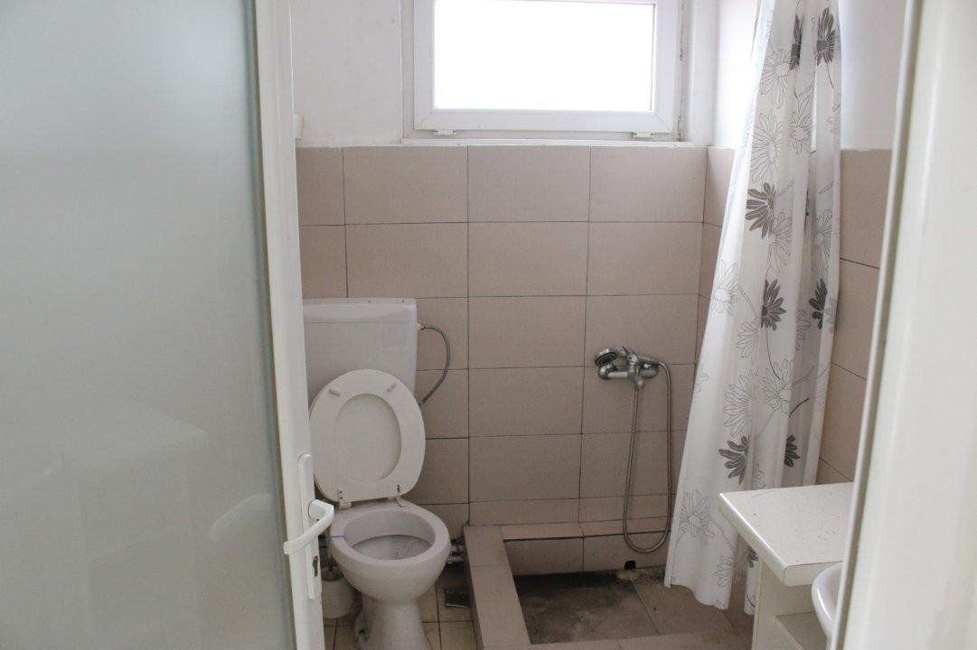 Spațiu de închiriat în Târgu Jiu – Ideal pentru birouri/producție!
