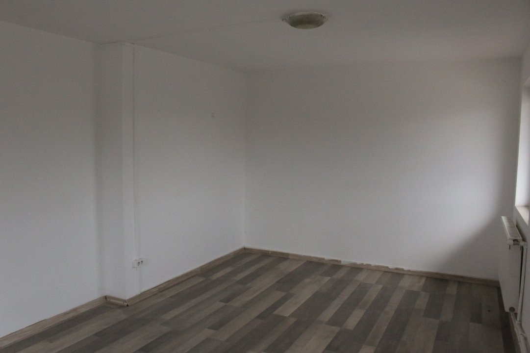 Spațiu de închiriat în Târgu Jiu – Ideal pentru birouri/producție!