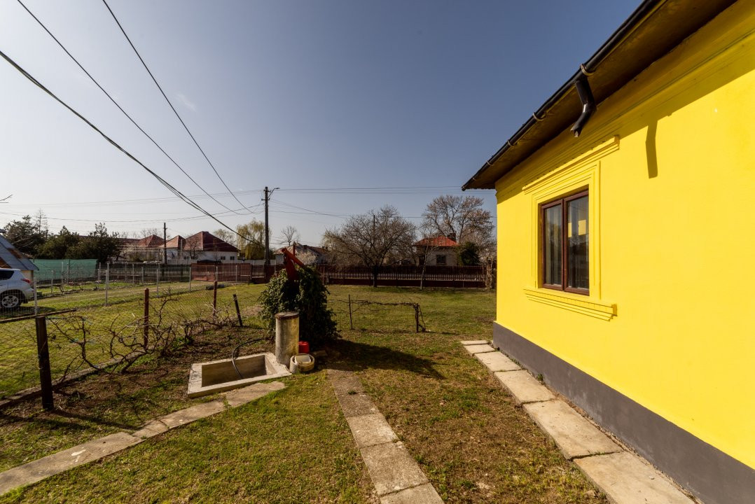 Casa la tara cu teren generos in zona Cateasca -Jud. Arges!
