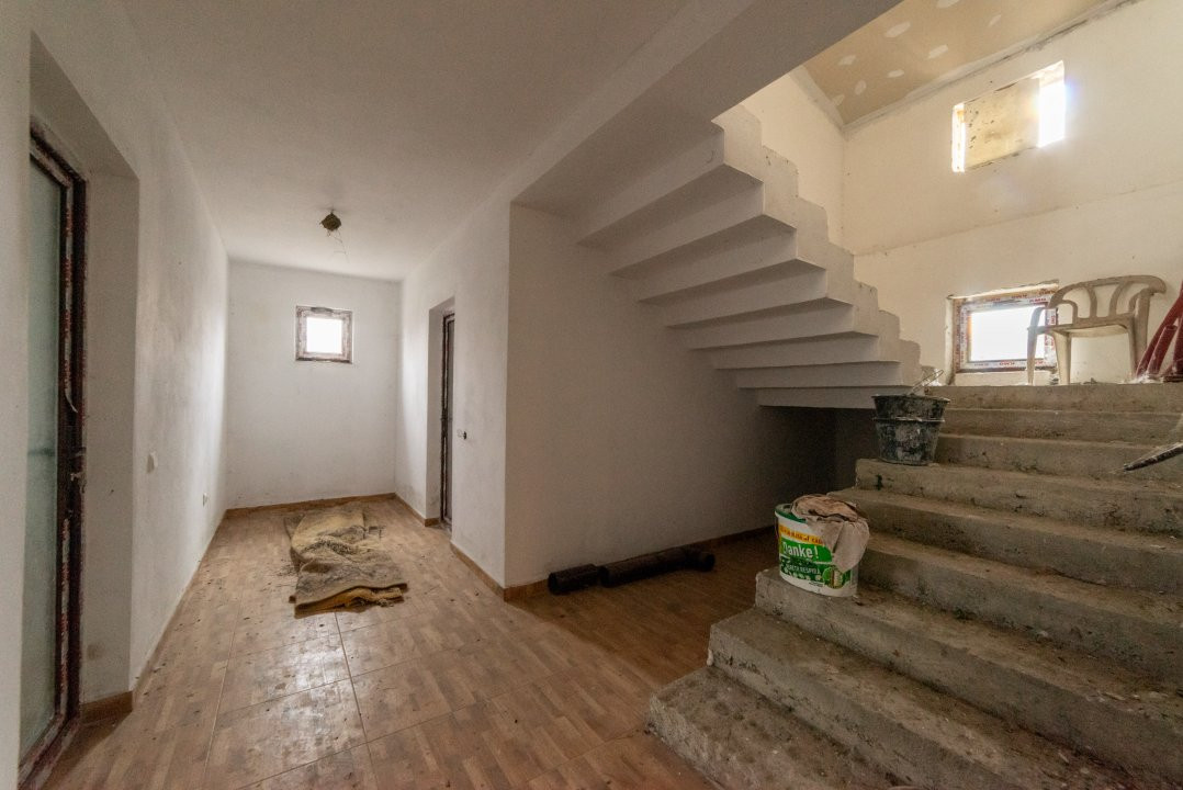 Casa noua caramida 6 camere Loc.Fagetelu OLT 