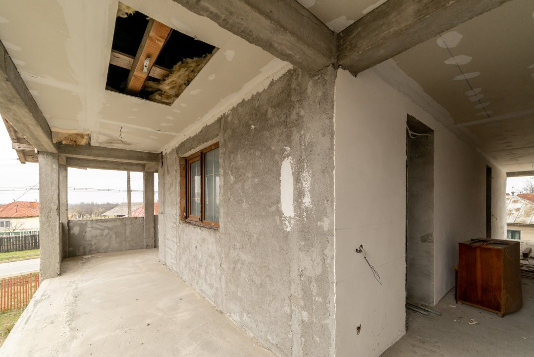 Casa noua caramida 6 camere Loc.Fagetelu OLT 