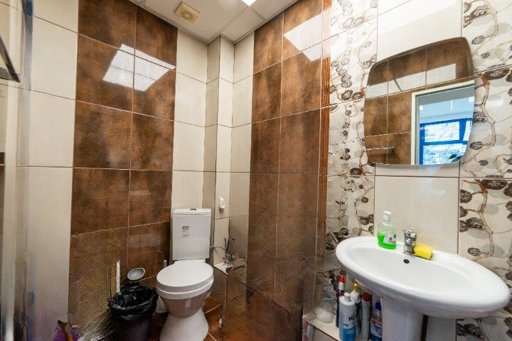 COMISION 0 % - INCHIRIERE SPATIU STRADAL, ULTRACENTRAL