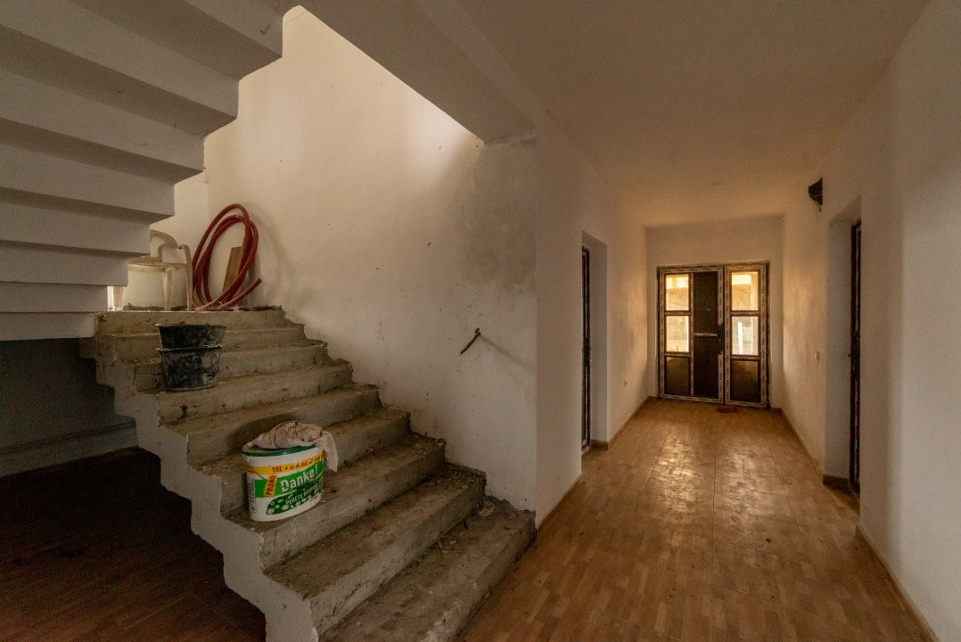 0% Comision !  Casa P + 1 + teren 1000 mp - in comuna Fagetelu 