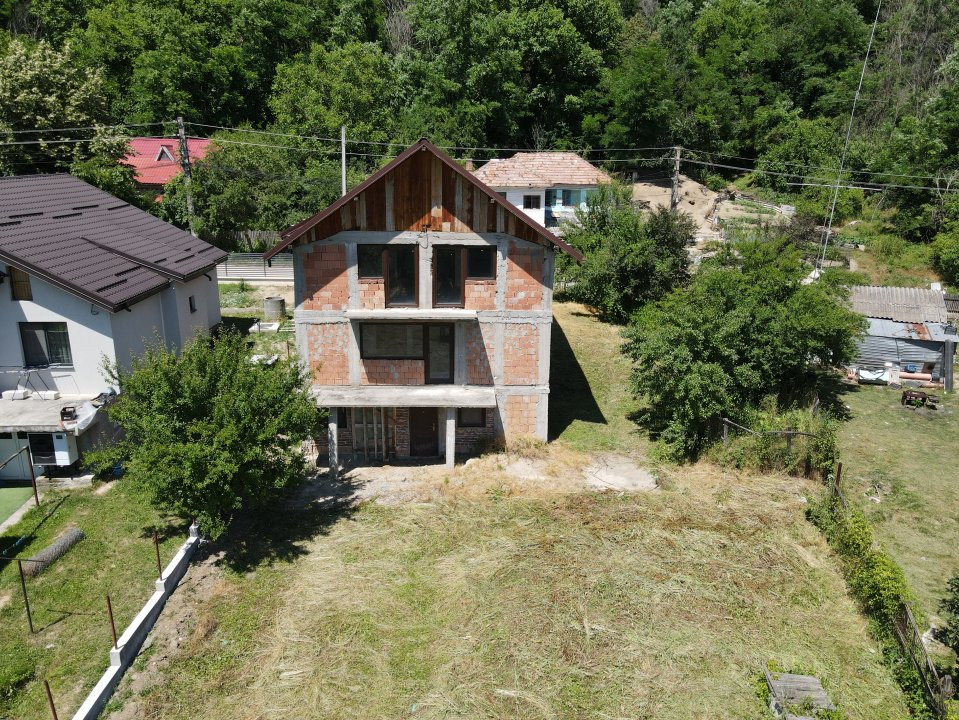 Casă nouă în Argeș Com. Merișani la 15 min de Pitesti!