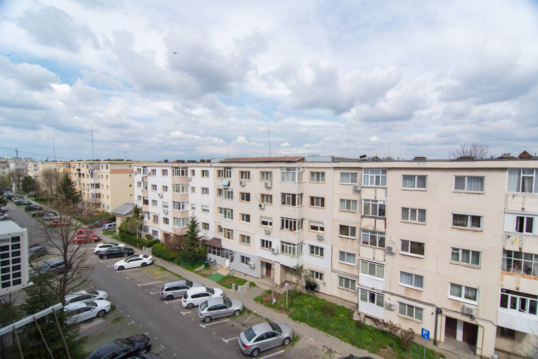 Apartament 3 camere decomandat Exercitiu, Pitesti